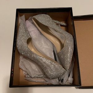 Anne Michelle Silver Heels